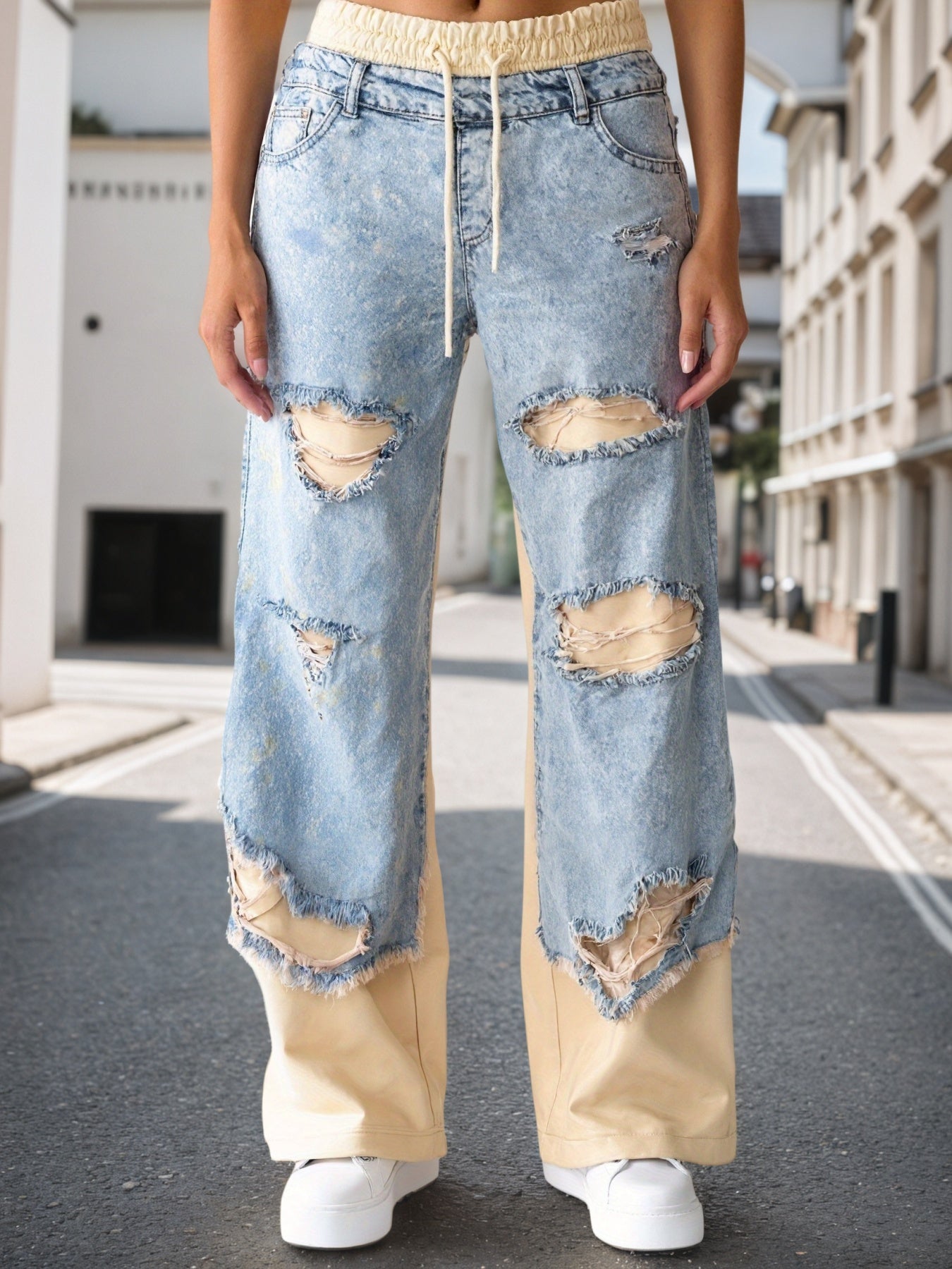 Snatched Waist Distressed Wide-Leg Jeans